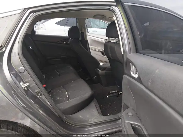 19XFC2F5XGE224636 2016 HONDA CIVIC - Image 8