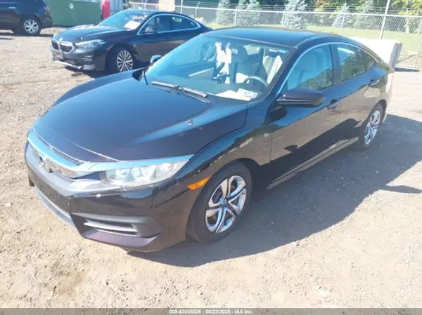 19XFC2F5XGE235880 2016 HONDA CIVIC - Image 2