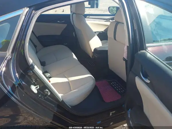 19XFC2F5XGE235880 2016 HONDA CIVIC - Image 8