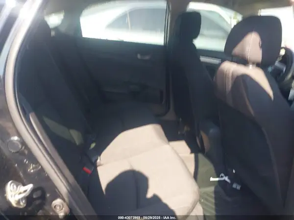 19XFC2F5XHE033297 2017 HONDA CIVIC - Image 8
