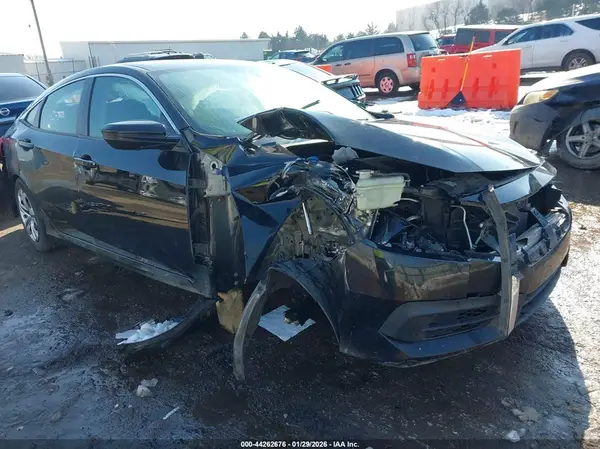 19XFC2F5XHE060984 2017 HONDA CIVIC - Image 1