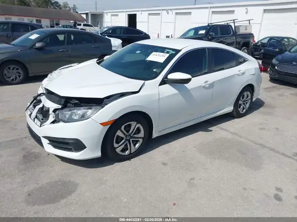19XFC2F5XHE064632 2017 HONDA CIVIC - Image 2