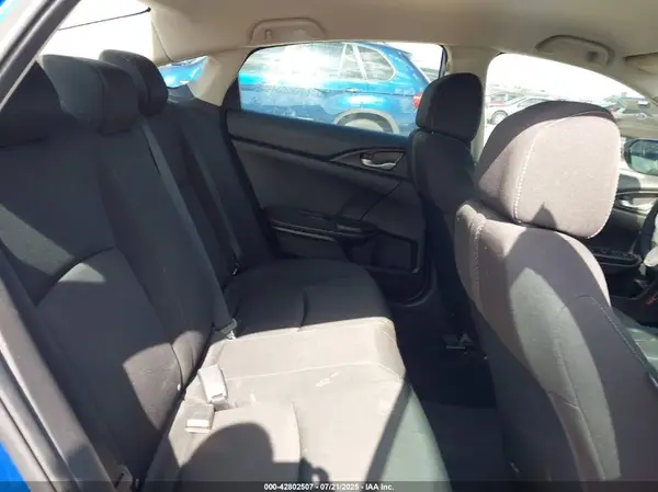19XFC2F5XHE070091 2017 HONDA CIVIC - Image 8