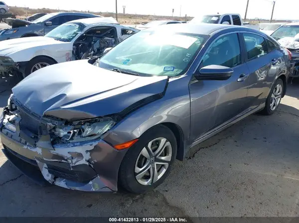 19XFC2F5XHE076912 2017 HONDA CIVIC - Image 2