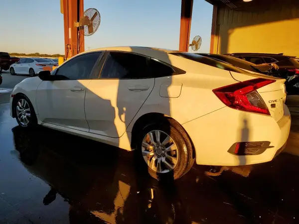 19XFC2F5XHE077462 2017 HONDA CIVIC - Image 2