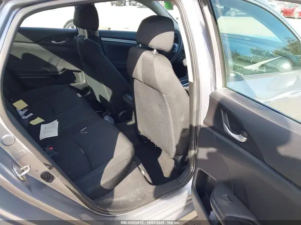 19XFC2F5XHE207823 2017 HONDA CIVIC - Image 8