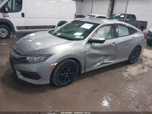 19XFC2F5XHE218093 2017 HONDA CIVIC - Image 2