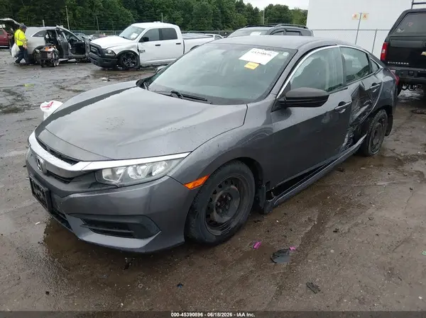 19XFC2F5XHE219390 2017 HONDA CIVIC - Image 2