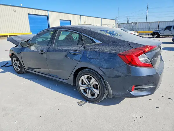 19XFC2F5XJE010219 2018 HONDA CIVIC - Image 2