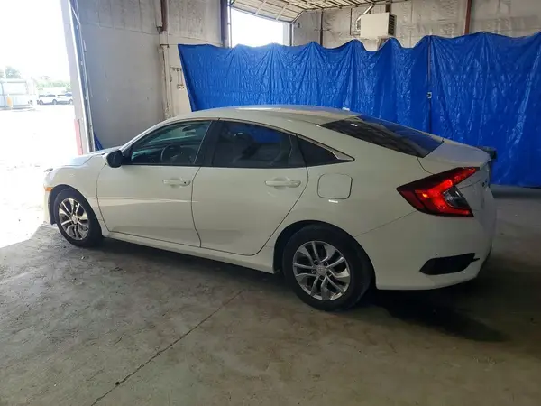 19XFC2F5XJE017459 2018 HONDA CIVIC - Image 2