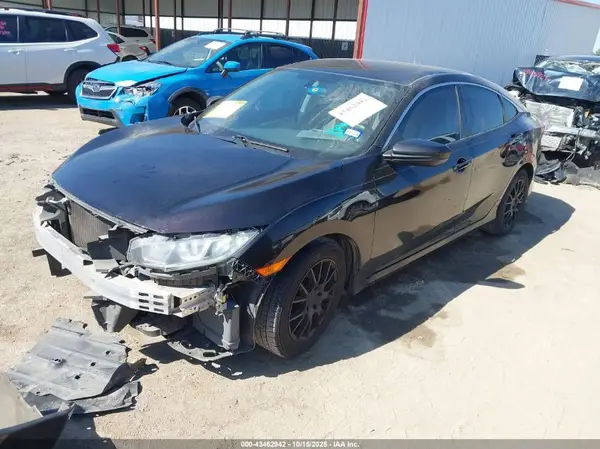 19XFC2F5XJE018918 2018 HONDA CIVIC - Image 2