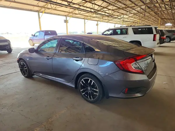 19XFC2F5XJE021639 2018 HONDA CIVIC - Image 2