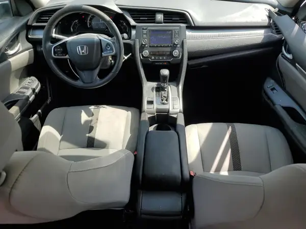 19XFC2F5XJE022113 2018 HONDA CIVIC - Image 8