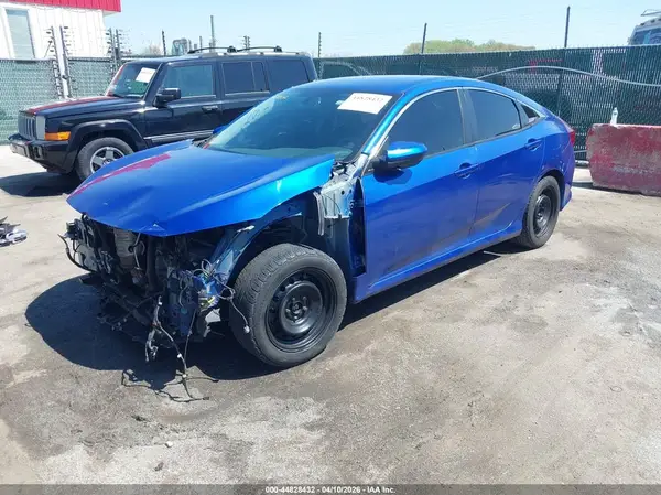 19XFC2F5XJE025142 2018 HONDA CIVIC - Image 2