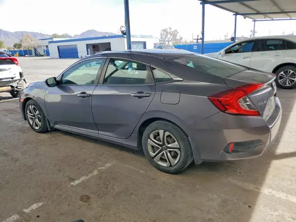 19XFC2F5XJE029157 2018 HONDA CIVIC - Image 2