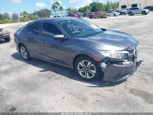 19XFC2F5XJE032690 2018 HONDA CIVIC - Image 1