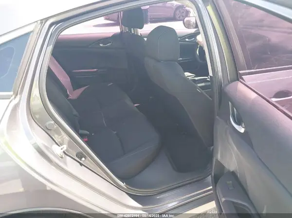19XFC2F5XJE032690 2018 HONDA CIVIC - Image 8