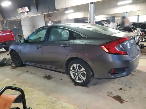 19XFC2F5XJE040692 2018 HONDA CIVIC - Image 2