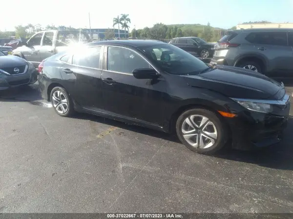 19XFC2F5XJE041096 2018 HONDA CIVIC - Image 1