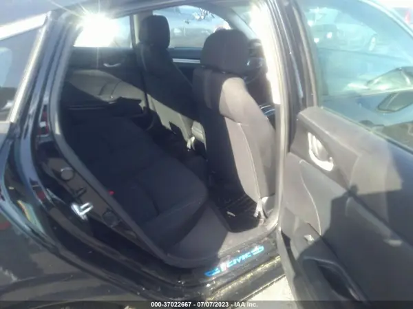 19XFC2F5XJE041096 2018 HONDA CIVIC - Image 8