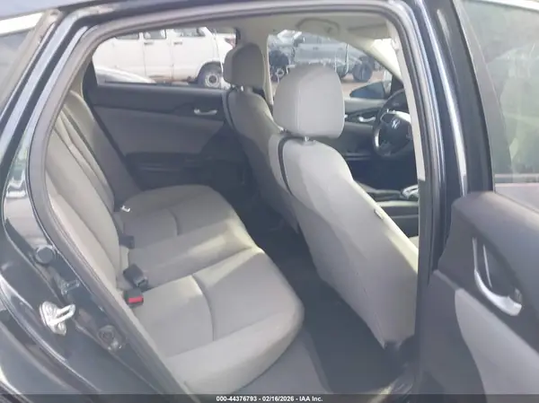19XFC2F5XJE042085 2018 HONDA CIVIC - Image 8