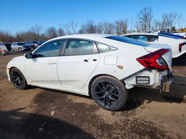 19XFC2F5XJE204281 2018 HONDA CIVIC - Image 2