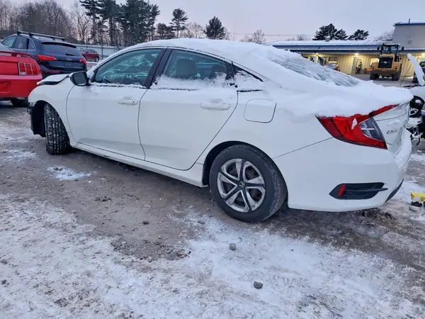 19XFC2F5XJE205706 2018 HONDA CIVIC - Image 2