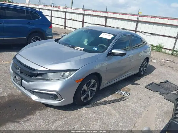 19XFC2F60KE004861 2019 HONDA CIVIC - Image 2