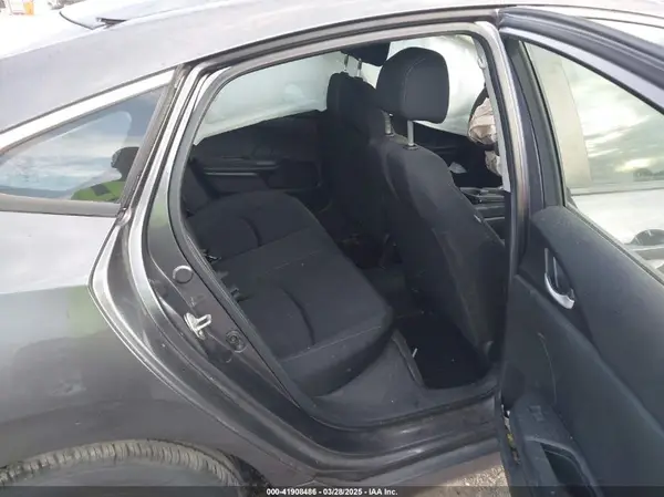 19XFC2F60KE018100 2019 HONDA CIVIC - Image 8