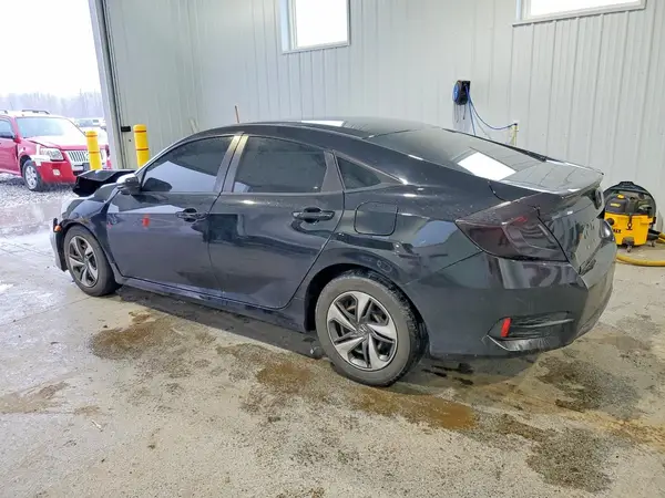 19XFC2F60KE023376 2019 HONDA CIVIC - Image 2