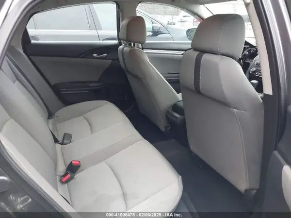 19XFC2F60KE027475 2019 HONDA CIVIC - Image 8