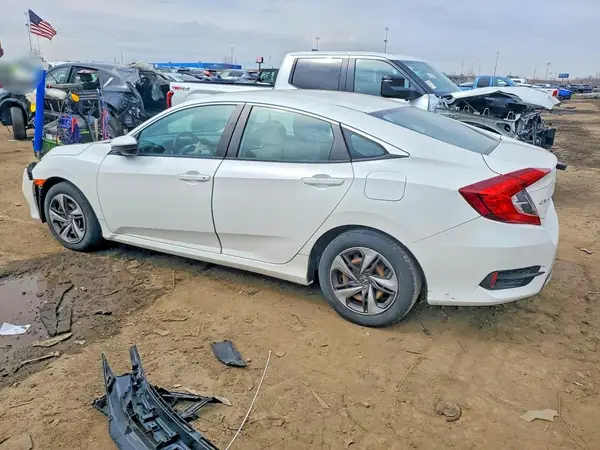 19XFC2F60KE030442 2019 HONDA CIVIC - Image 2