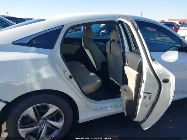 19XFC2F60KE030568 2019 HONDA CIVIC - Image 8