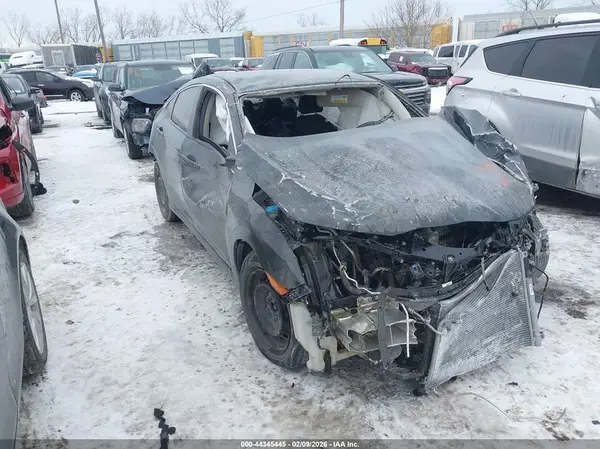 19XFC2F60KE030926 2019 HONDA CIVIC - Image 1