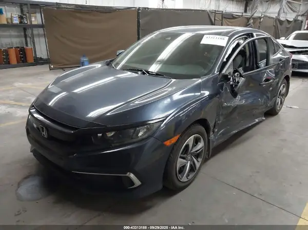 19XFC2F60KE034491 2019 HONDA CIVIC - Image 2