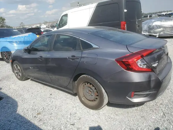 19XFC2F60KE036645 2019 HONDA CIVIC - Image 2
