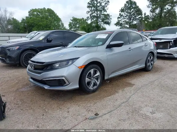 19XFC2F60KE043806 2019 HONDA CIVIC - Image 2
