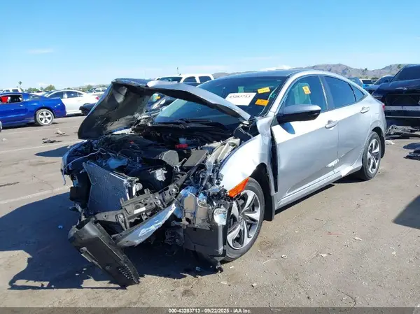 19XFC2F60KE049640 2019 HONDA CIVIC - Image 2