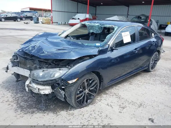 19XFC2F60KE050190 2019 HONDA CIVIC - Image 2