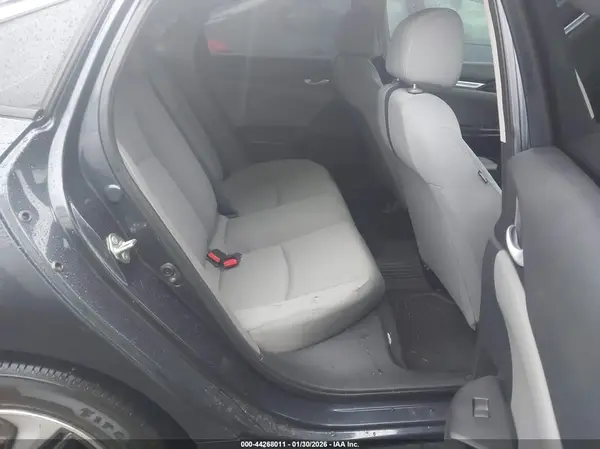 19XFC2F60KE206325 2019 HONDA CIVIC - Image 8