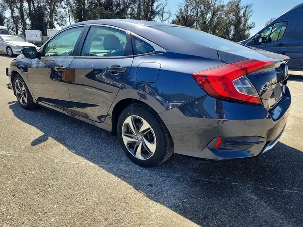 19XFC2F60KE207698 2019 HONDA CIVIC - Image 2