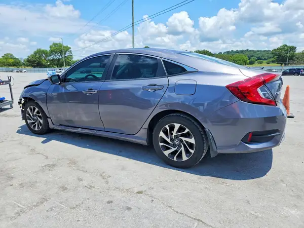 19XFC2F60LE008958 2020 HONDA CIVIC - Image 2