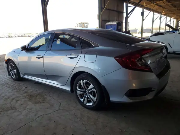 19XFC2F61HE008586 2017 HONDA CIVIC - Image 2