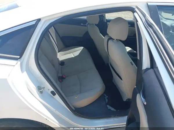 19XFC2F61KE003816 2019 HONDA CIVIC - Image 8
