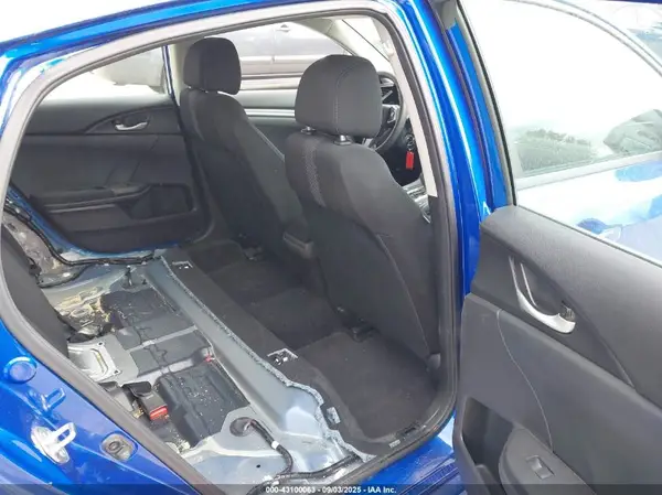 19XFC2F61KE018235 2019 HONDA CIVIC - Image 8
