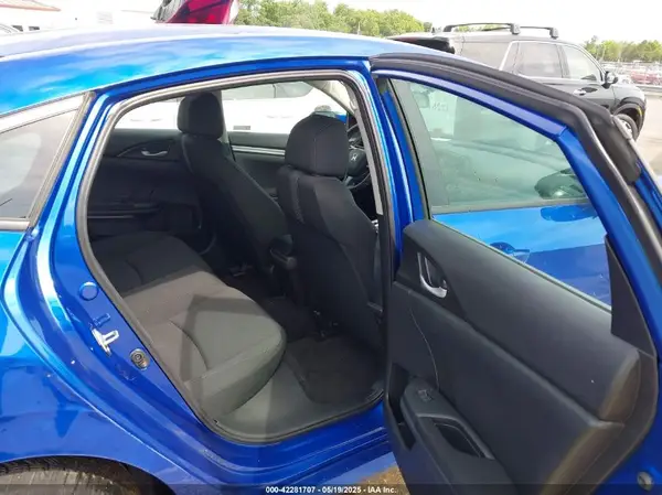 19XFC2F61KE023483 2019 HONDA CIVIC - Image 8