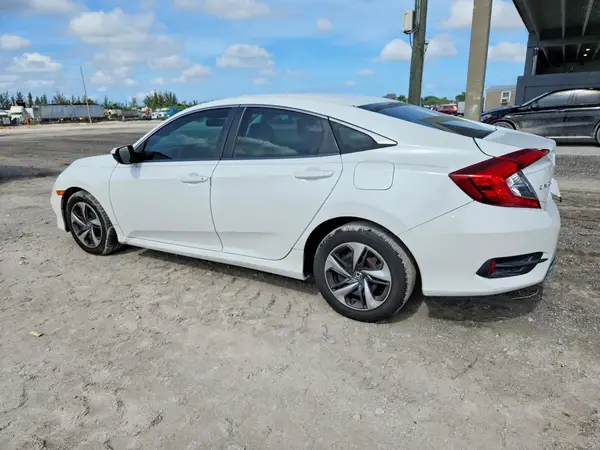 19XFC2F61KE030577 2019 HONDA CIVIC - Image 2