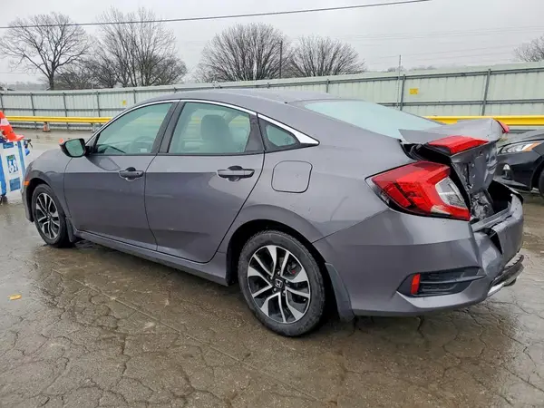 19XFC2F61KE031065 2019 HONDA CIVIC - Image 2