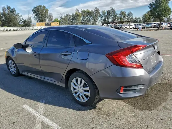 19XFC2F61KE203059 2019 HONDA CIVIC - Image 2