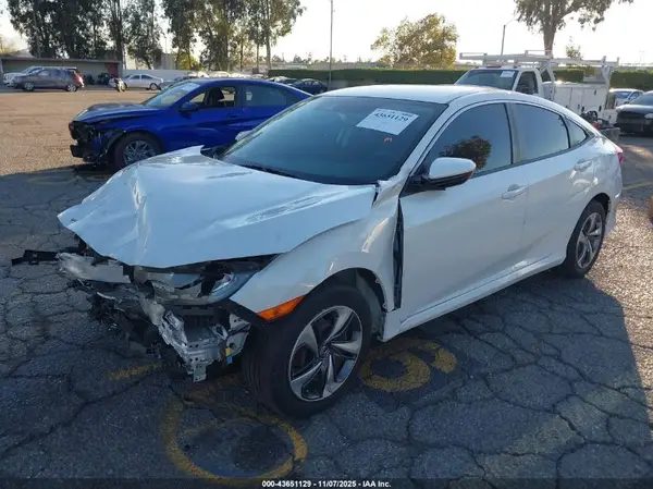 19XFC2F61KE203367 2019 HONDA CIVIC - Image 2